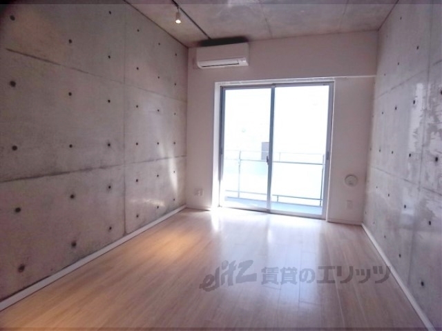 居室・リビング　居室