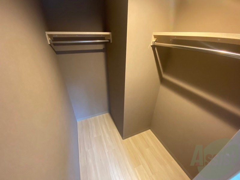 収納　嬉しいウォークインクローゼット仕様です！！