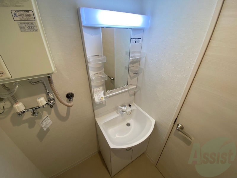 洗面設備　シャンプードレッサーで身支度もラクラクです！