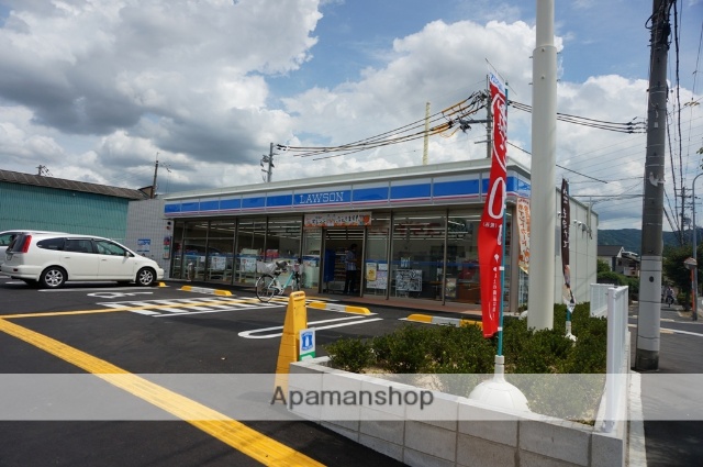 コンビニ　ローソン（コンビニ）まで628m