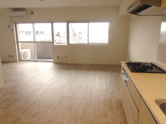 その他設備　３つ口ガスコンロ