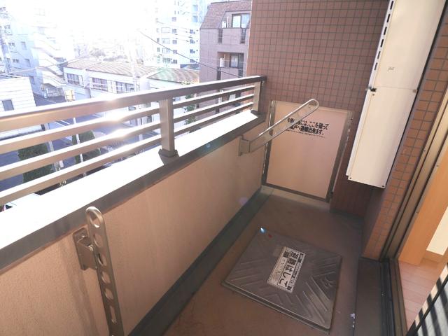 バルコニー　バルコニー