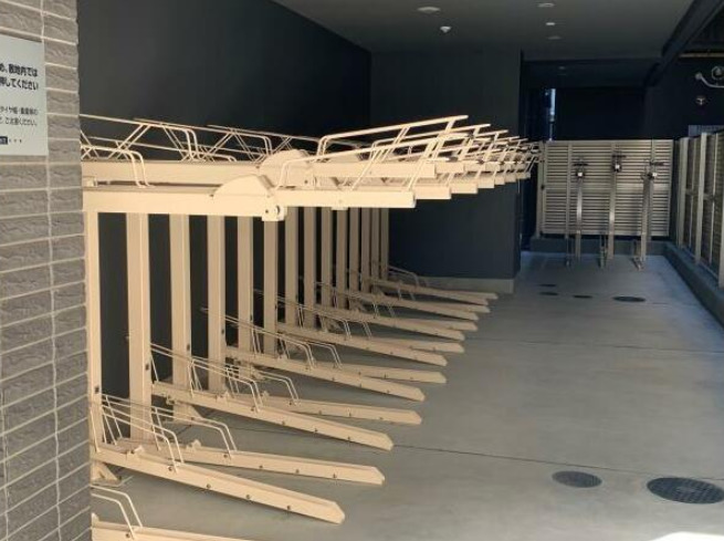 駐車場　駐輪場