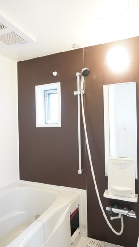 バス・シャワールーム　図面と現状に相違がある場合には現状を優先