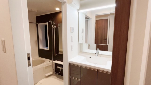 洗面設備　※別部屋参照