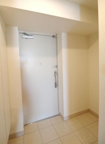 玄関　※別部屋参照