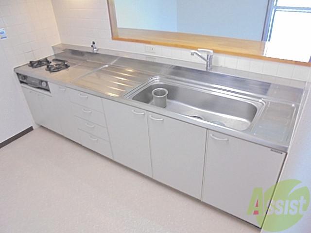 キッチン　カウンターキッチンですよー広いのでお料理が楽しくなりそう