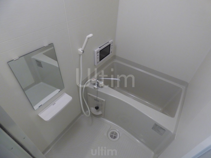 バス・シャワールーム　※別のお部屋の写真です