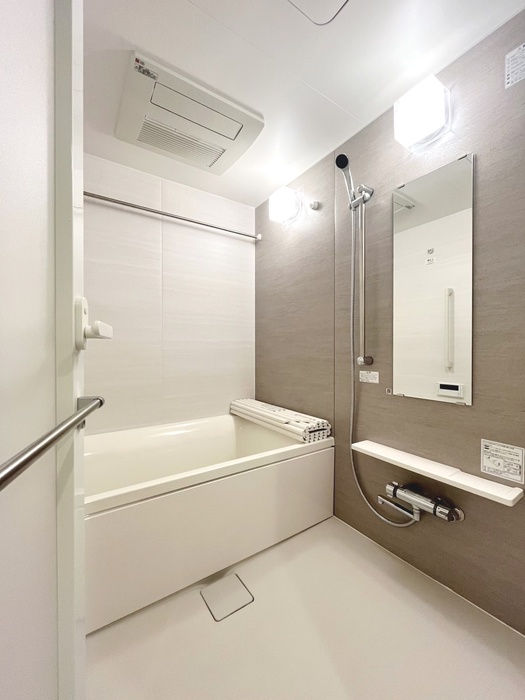 バス・シャワールーム