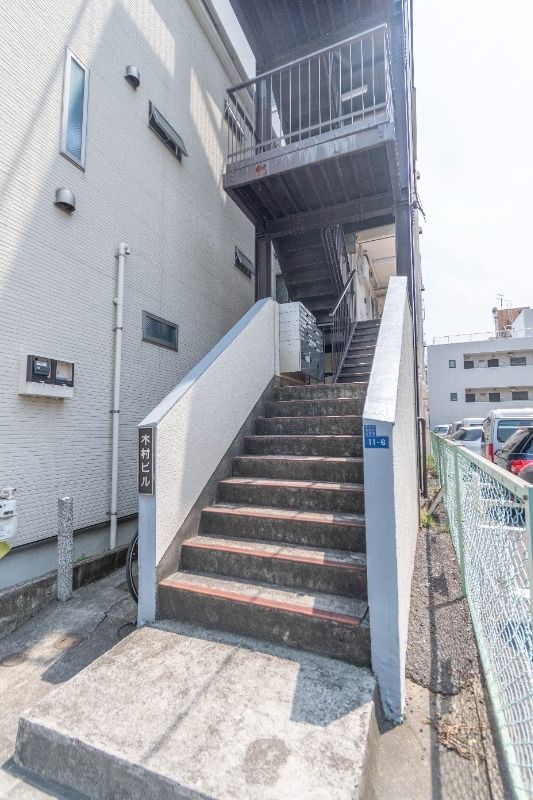 エントランス　毎日通るエントランス♪