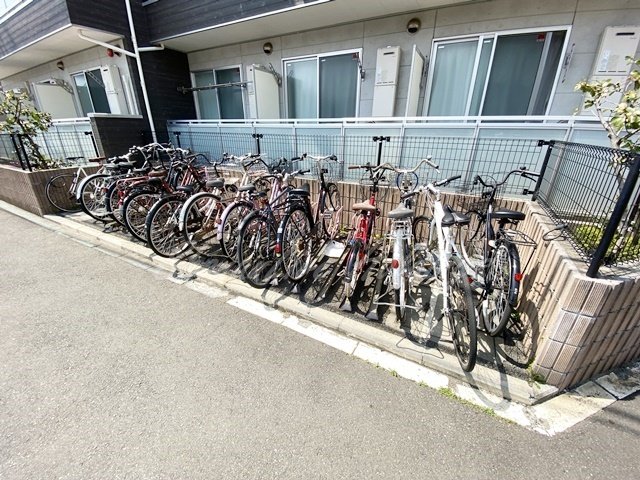 その他共有部分　整備された駐輪場♪