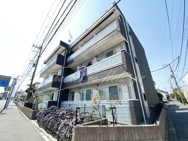 建物外観　鉄骨造アパート♪