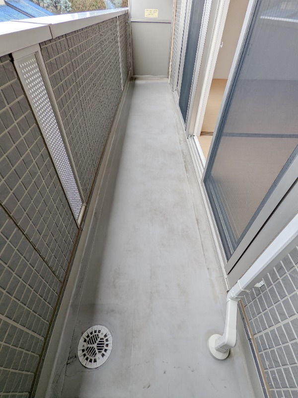 バルコニー　図面と現状に相違がある場合には現状を優先