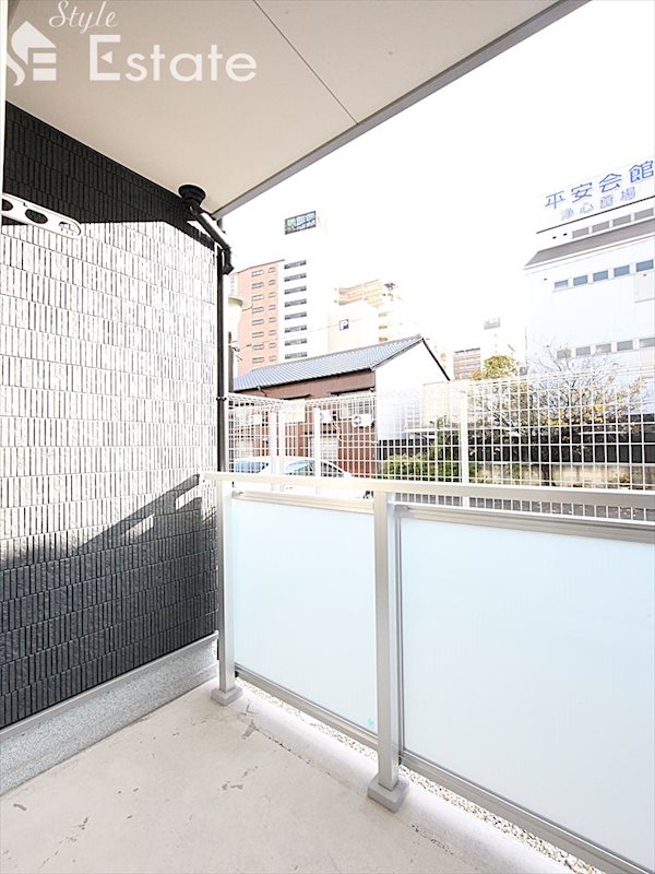 バルコニー　バルコニー