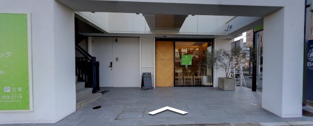 病院　佐藤歯科クリニック（病院）まで425m