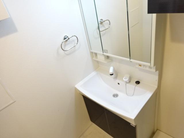 洗面設備　洗髪洗面化粧台