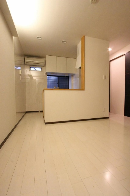 居室・リビング　別号室