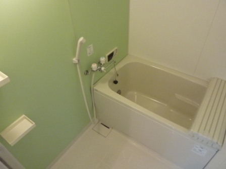バス・シャワールーム　★追い焚き付き★
