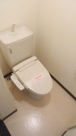 トイレ　★おしり快適、洗浄便座★