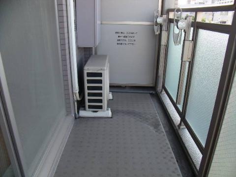 バルコニー　ベランダ