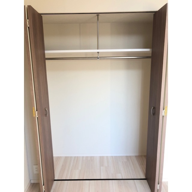 収納　クローゼット