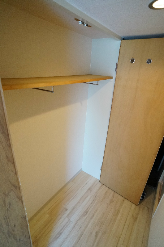 収納　大型クローゼット（玄関廊下）