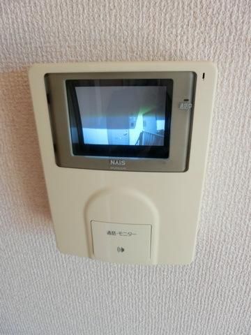 セキュリティ　モニタホンで室内から来客応対が可能です！