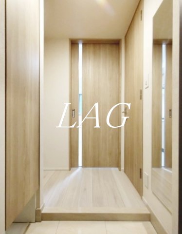 玄関　玄関です。