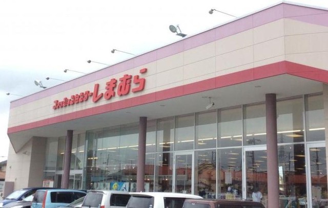 ショッピングセンター　ファッションセンターしまむら新田店（ショッピングセンター）まで864m