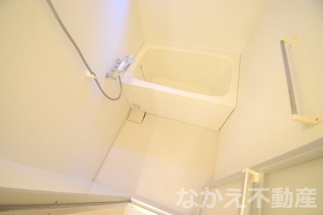 バス・シャワールーム　日々の疲れを癒すお風呂付です