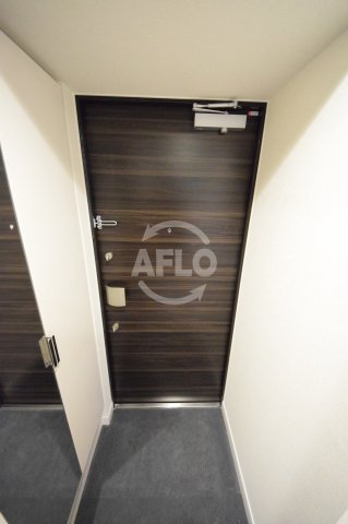 玄関　プレサンス堺筋本町センティス　玄関