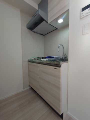 キッチン　別部屋参考写真です