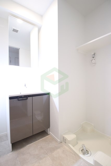 洗面設備　忙しい朝には欠かせない洗面所です