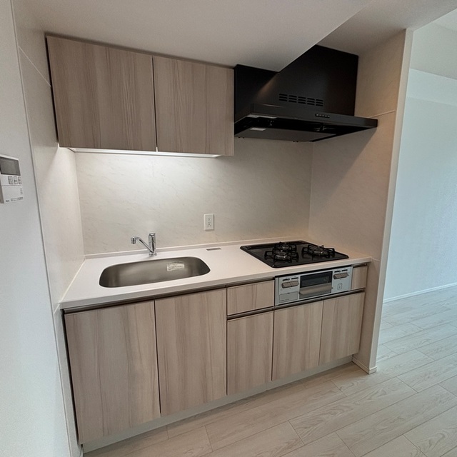 キッチン　※写真は同タイプ住戸です。