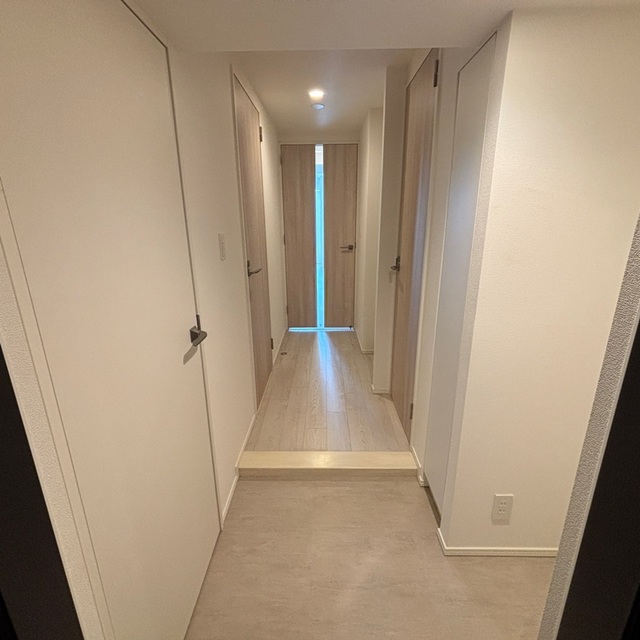 玄関　※写真は同タイプ住戸です。