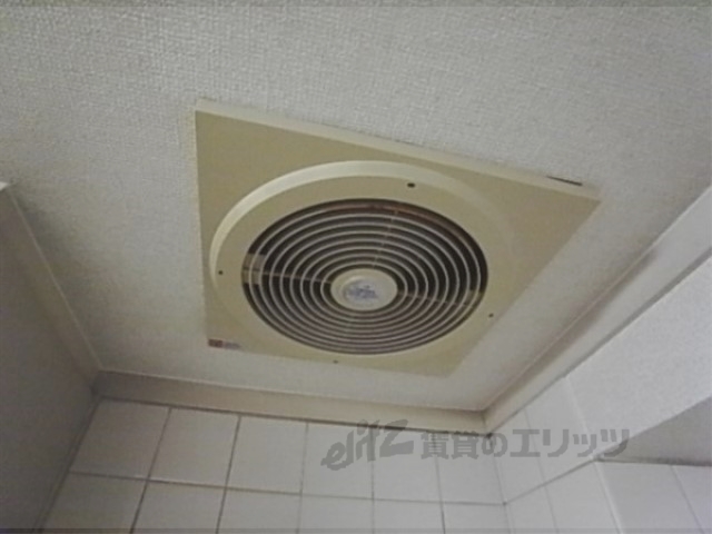 その他　換気扇