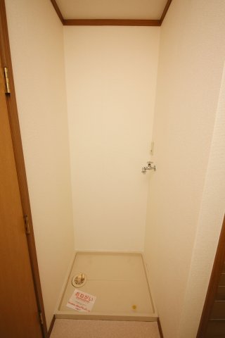 その他設備　別部屋反転間取りのお写真となります。