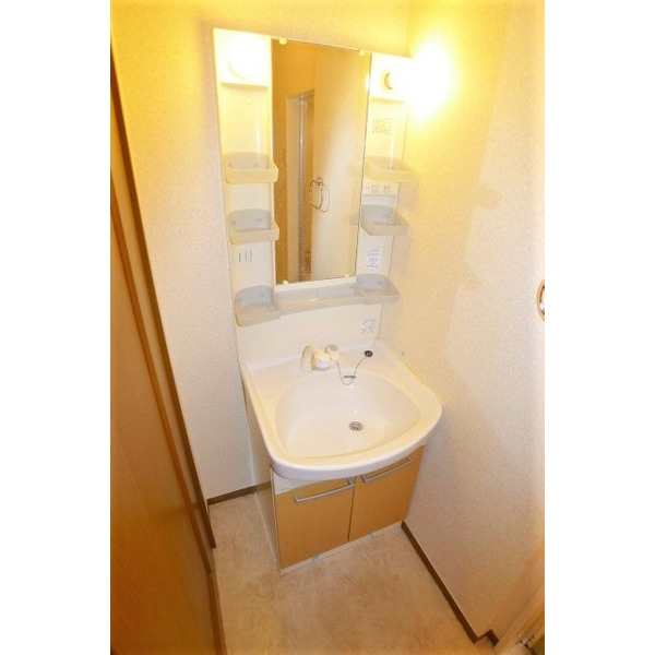 洗面設備　★シャワー付き洗面★