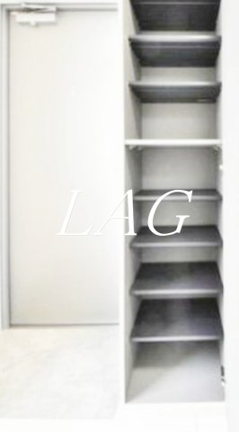 玄関　玄関です。