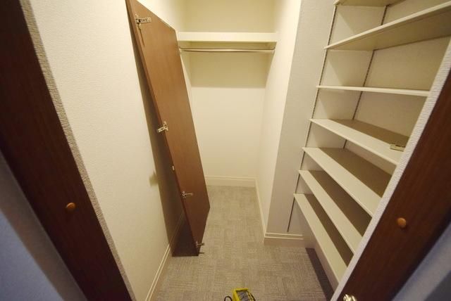 玄関　シューズインクローク