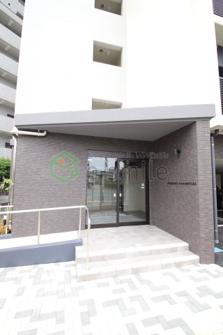 エントランス　建物の内部です