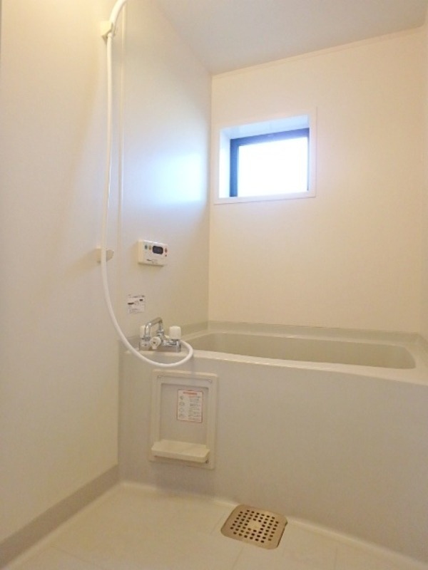 バス・シャワールーム　図面と現状に相違がある場合には現状を優先