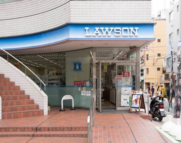 コンビニ　ローソン 麻布十番一丁目店（コンビニ）まで361m