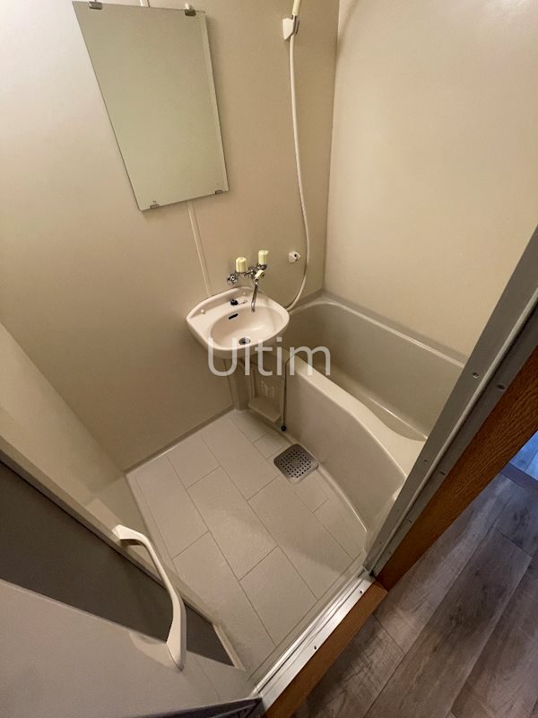 洗面設備　別部屋のお写真です。ご参考までに！