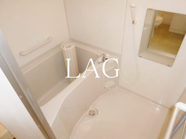 バス・シャワールーム　お風呂です。
