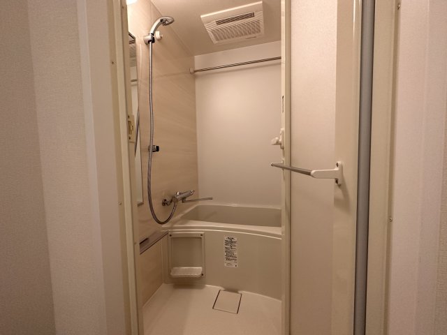 バス・シャワールーム　同一タイプです。