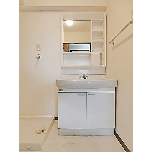 その他　独立洗面台