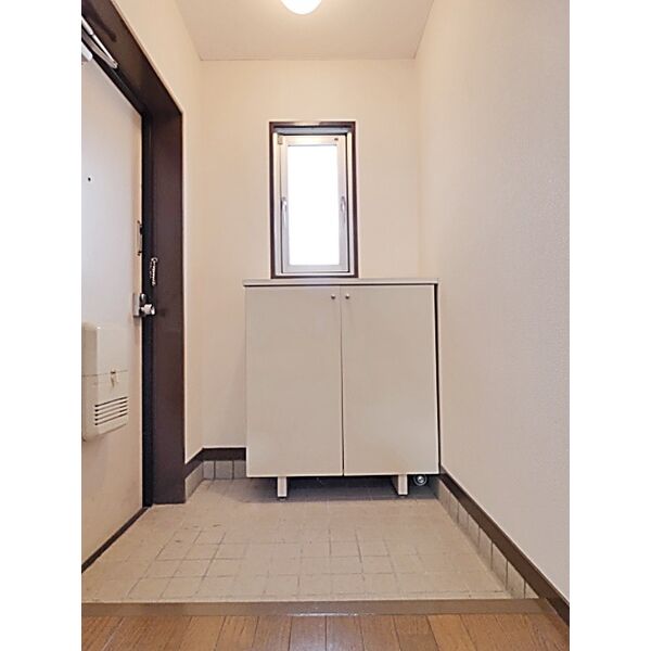 玄関　【コンビニエンスストア】セブン-イレブン 名古屋一社4丁目店