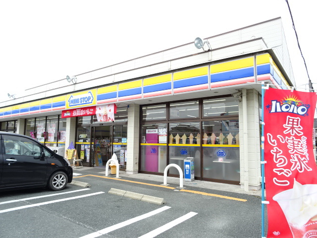 コンビニ　ミニストップ（コンビニ）まで502m