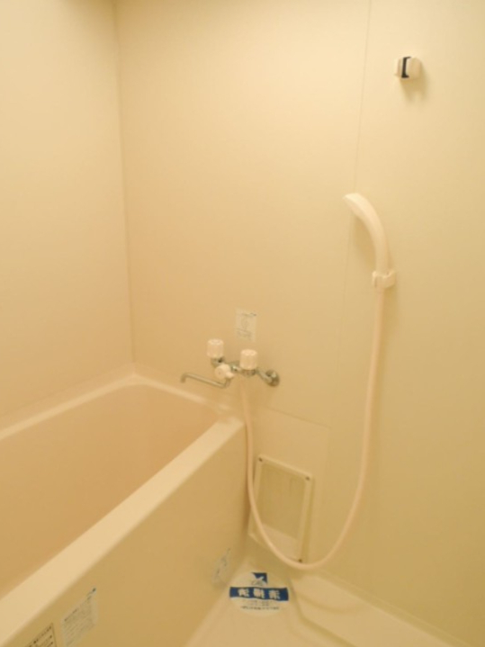 バス・シャワールーム　風呂